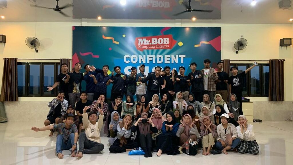 Pronunciation Class di Mr.Bob Kampung Inggris, Super Seru! - Mr.BOB Kampung Inggris Kampung Inggris